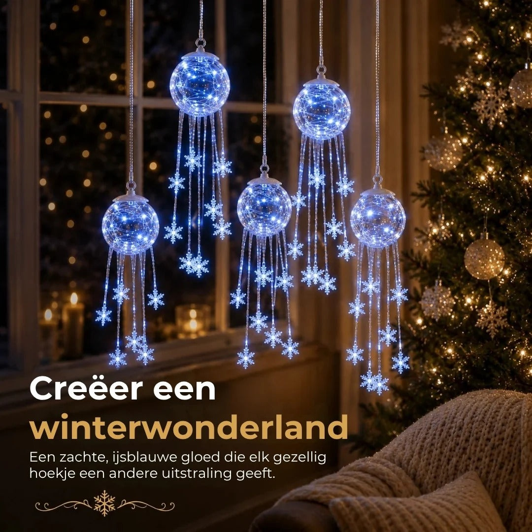 LED kerstbal met hangende sneeuwvlokken
